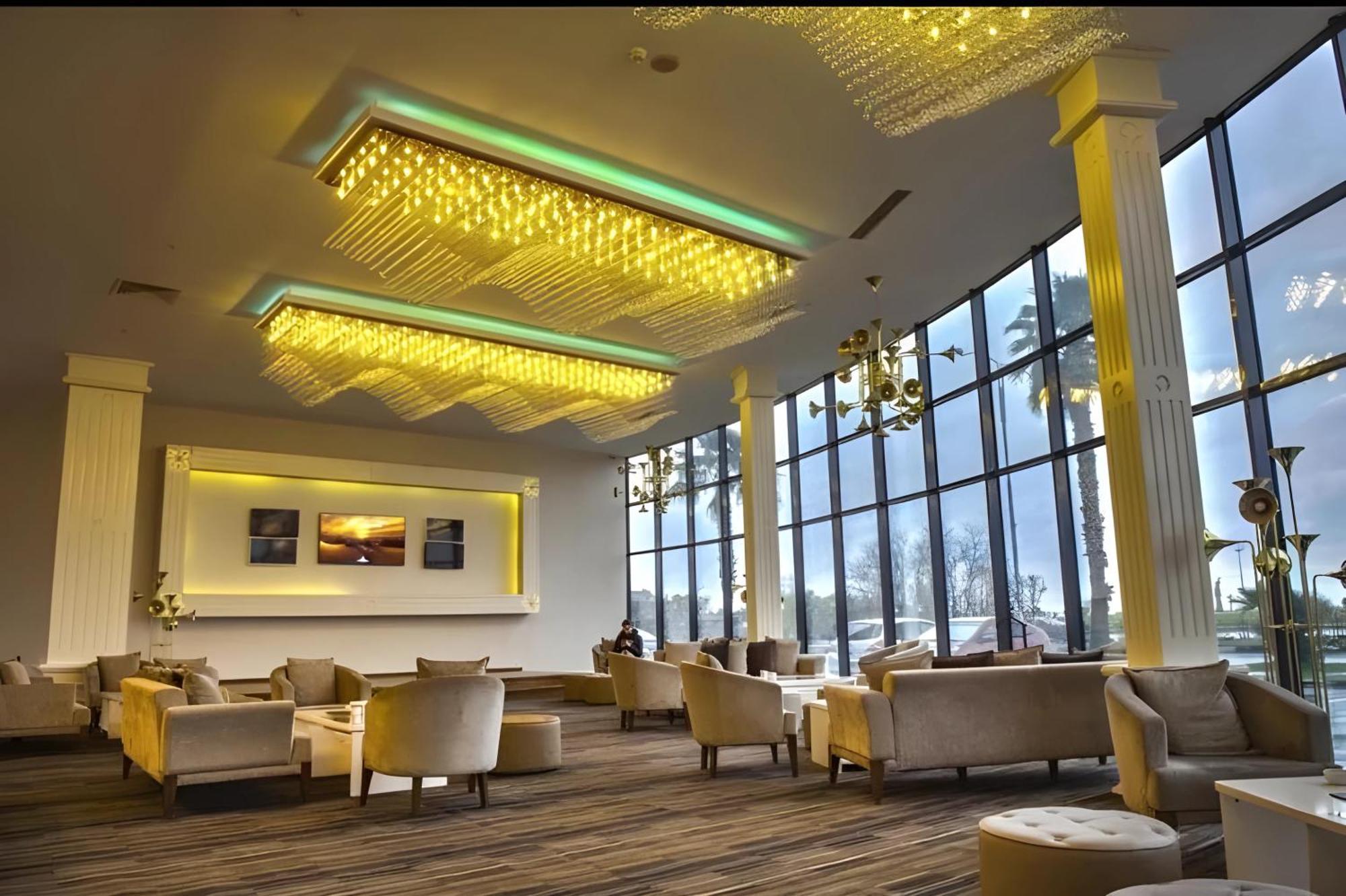 Orbi Batumi City Beach View Hotel Εξωτερικό φωτογραφία