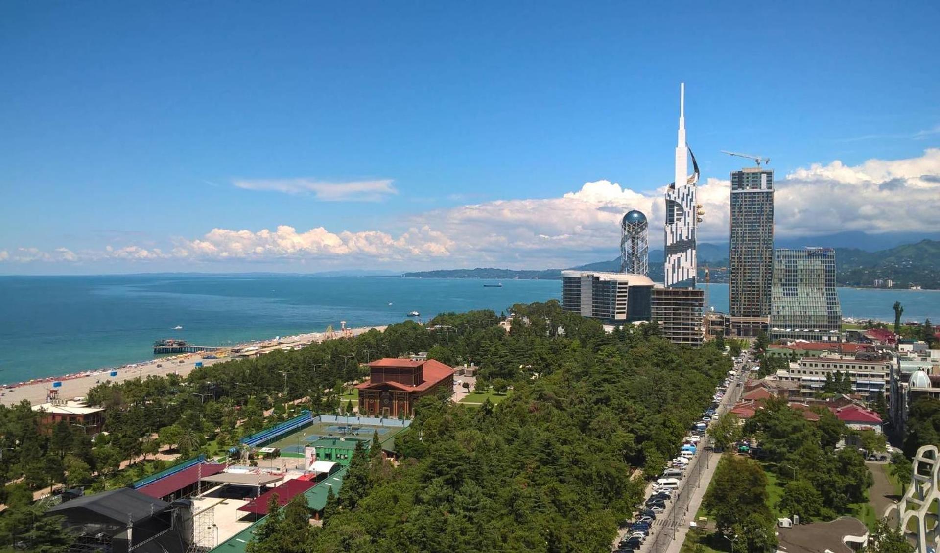 Orbi Batumi City Beach View Hotel Εξωτερικό φωτογραφία