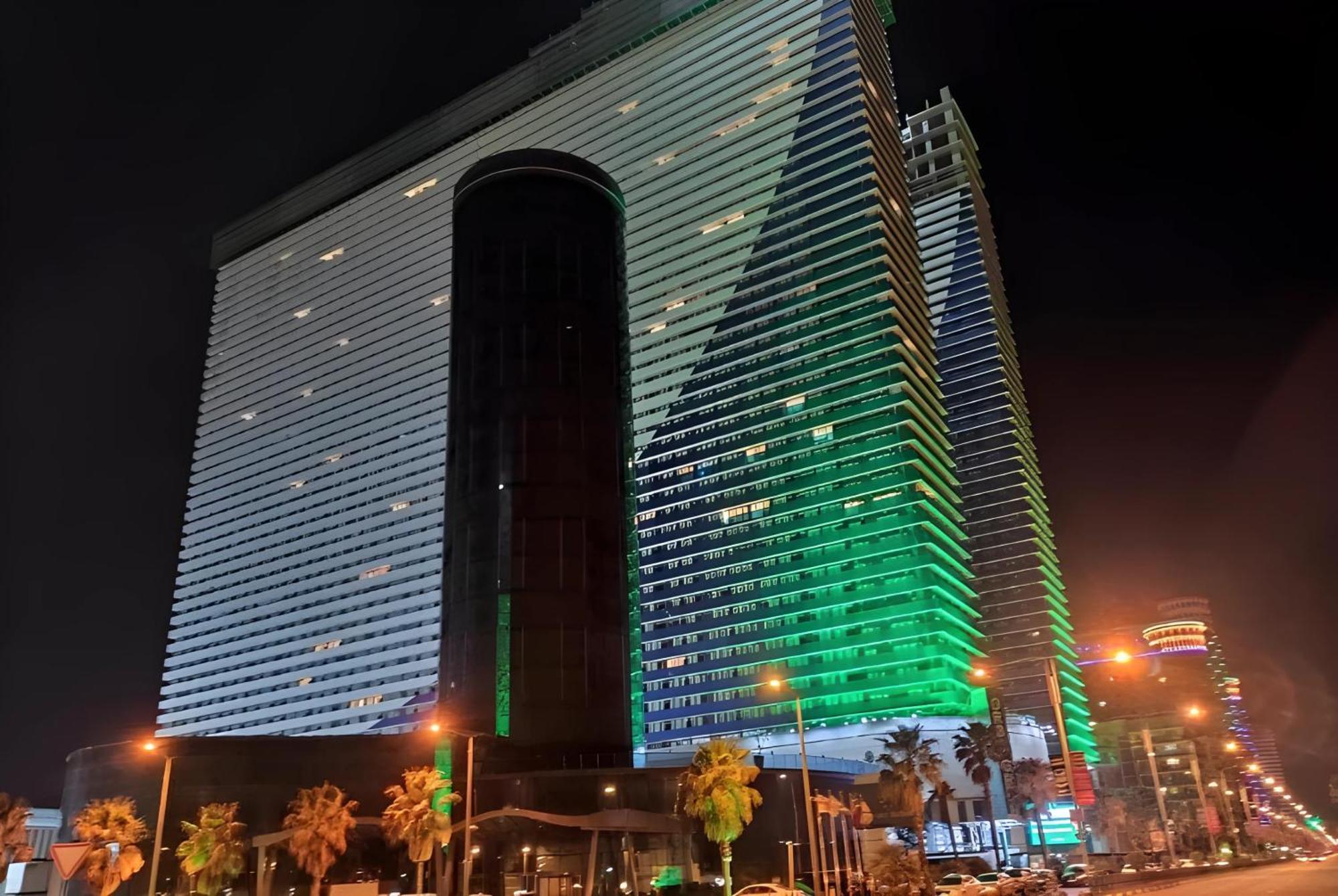 Orbi Batumi City Beach View Hotel Εξωτερικό φωτογραφία